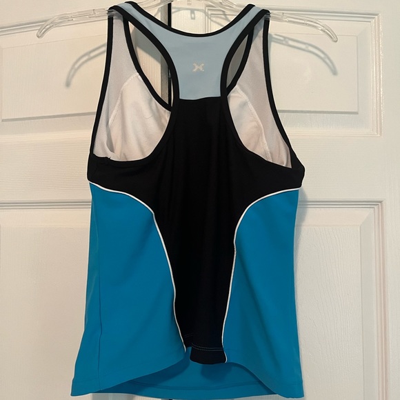 Exercise top - Picture 2 of 2